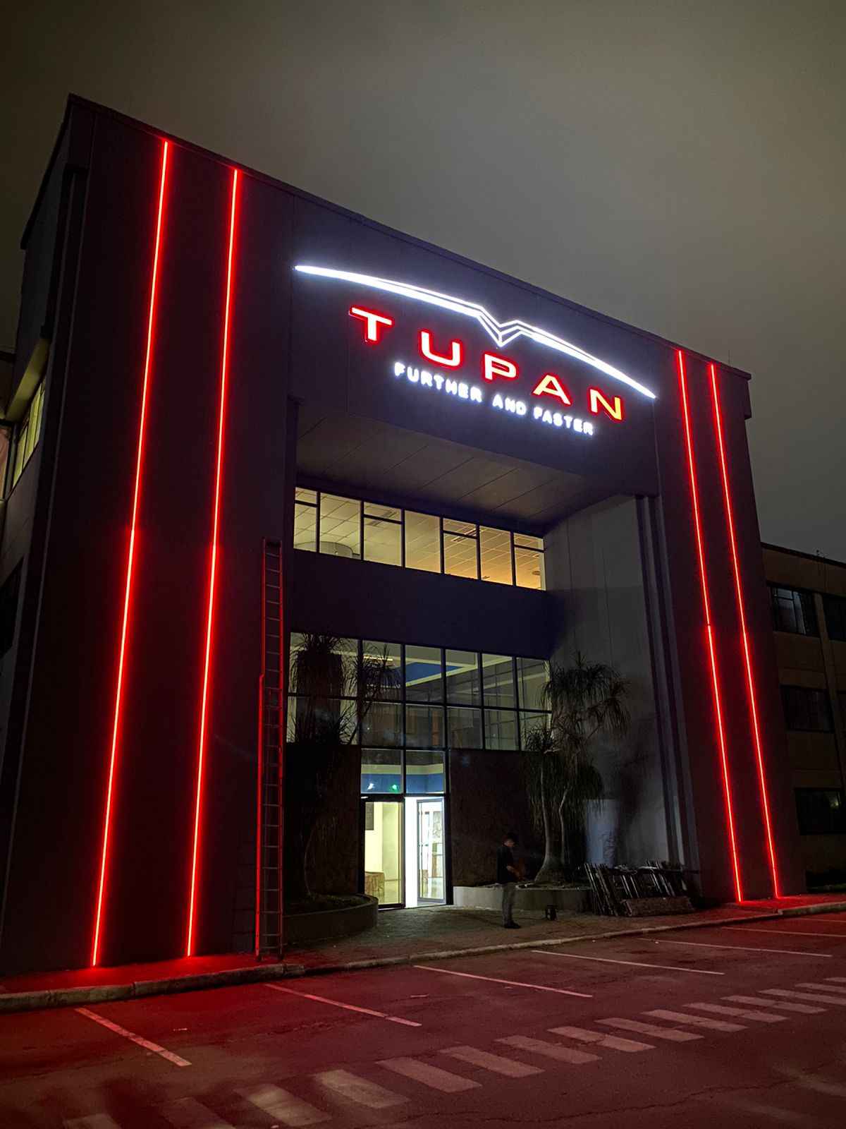 Estruturas & Fachadas